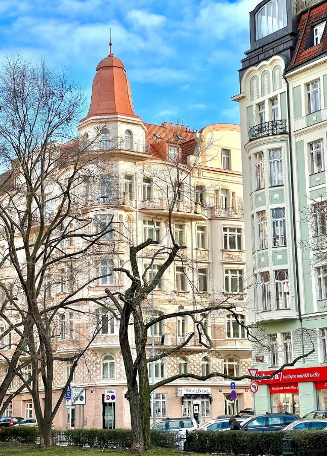 Bear Fountain Residence براغ المظهر الخارجي الصورة